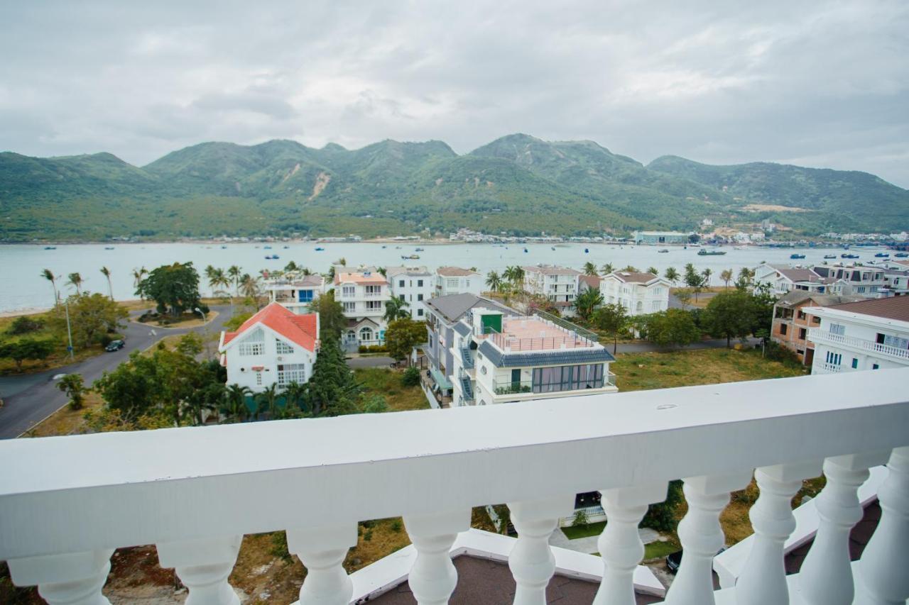 Orbit Hotel Nha Trang Zewnętrze zdjęcie